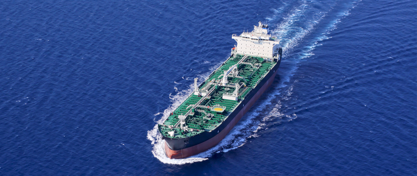 タンカーから流出した油を除去する方法