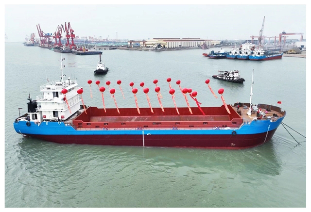 5a769b1a4c38c05e8c5edb484cb3beae_01-容器-ディスプレイ