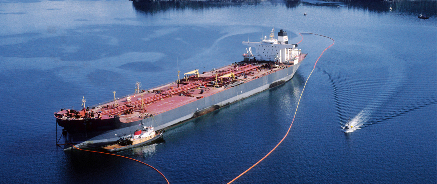 タンカーからの油流出リスク